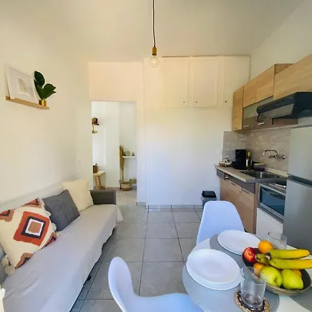 公寓 Sunset Exanthia